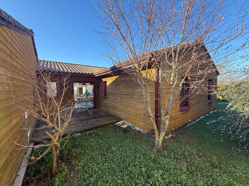 Maison - 139 m² - 5 pièces