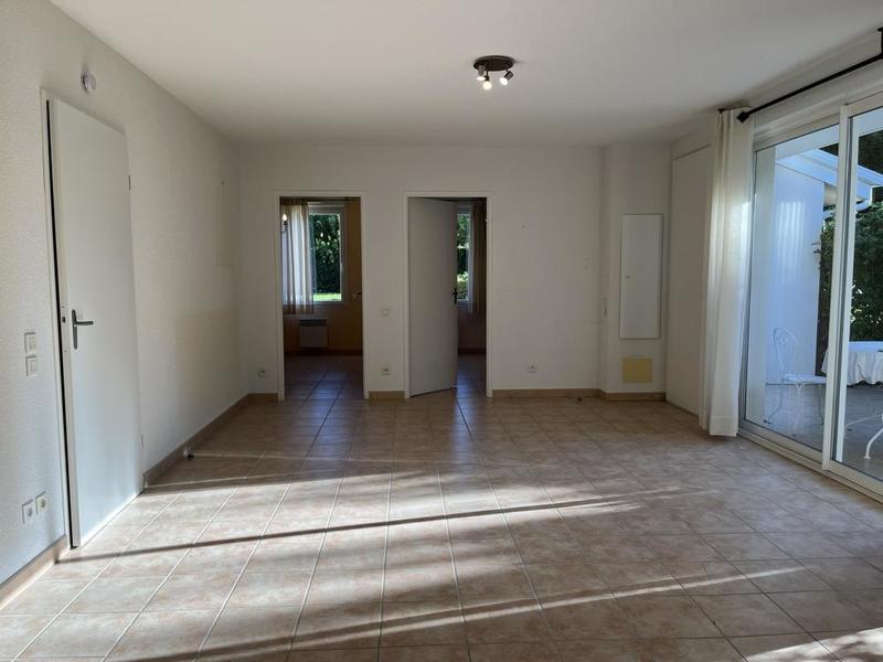 Pavillon - 80 m² - 3 pièces