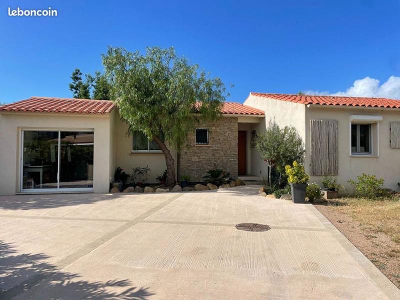 Maison - 103 m² - 5 pièces