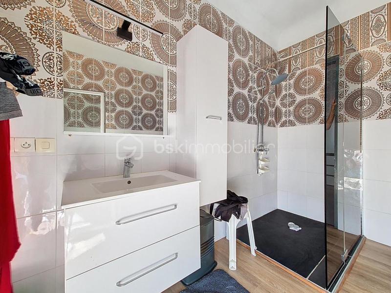 Maison - 157 m² - 7 pièces