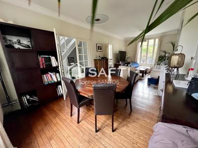 Maison - 130 m² - 6 pièces