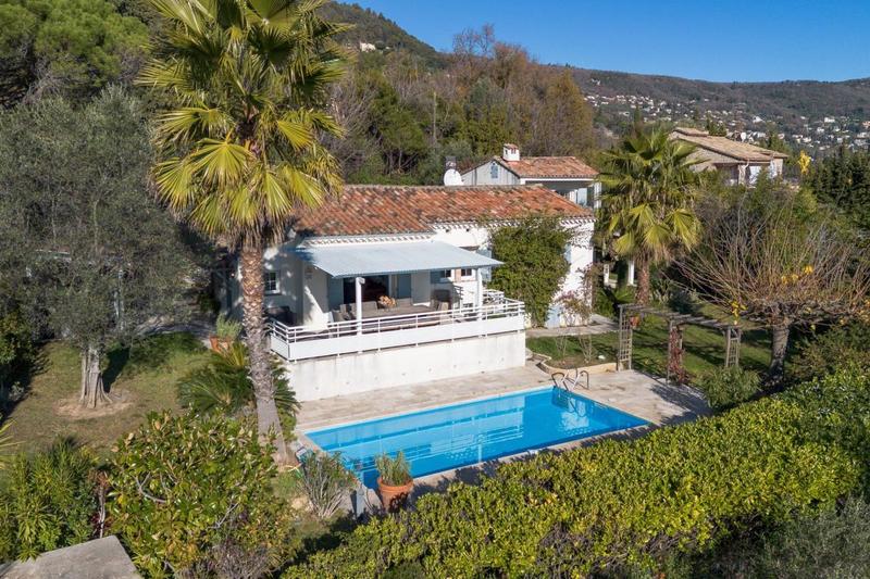 Villa - 142 m² - 6 pièces