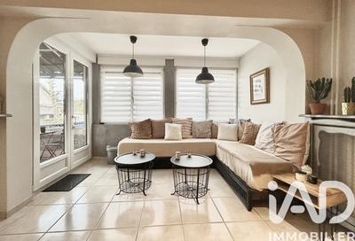 Maison de ville - 200 m² - 6 pièces