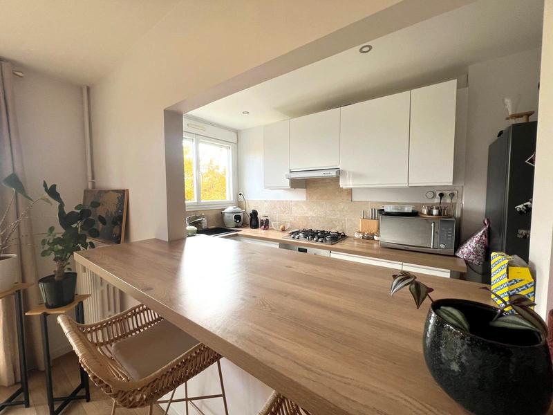 Appartement - 70 m² - 3 pièces