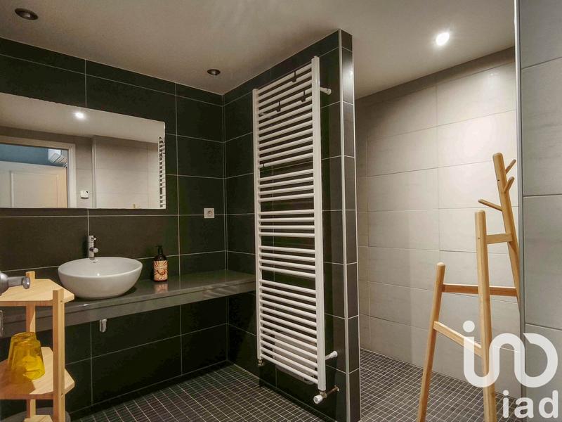 Maison de village - 190 m² - 9 pièces