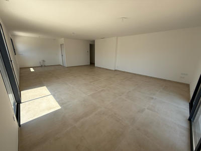 Maison - 143 m² - 5 pièces