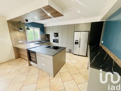 Maison - 141 m² - 6 pièces