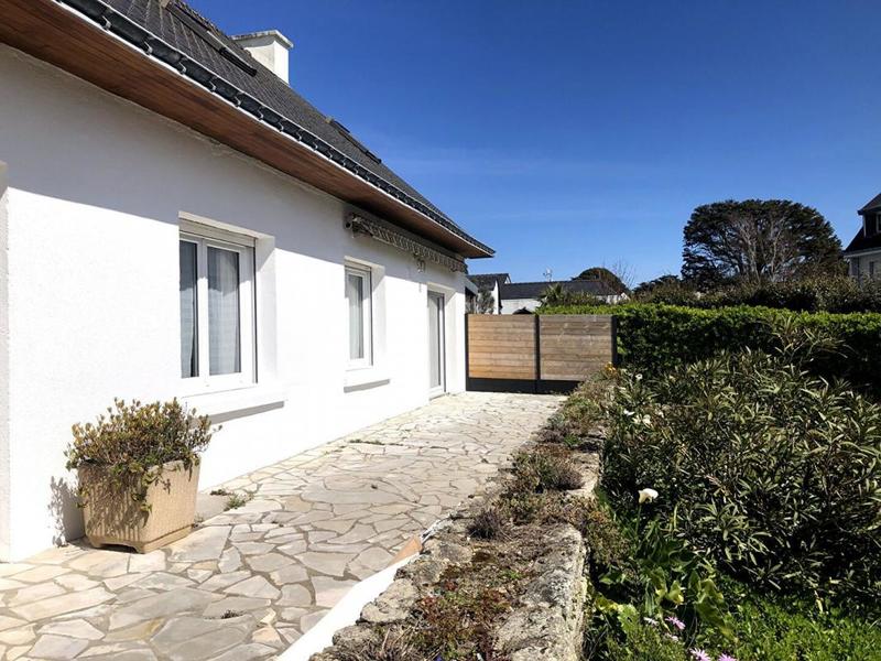 Maison - 212 m² - 9 pièces