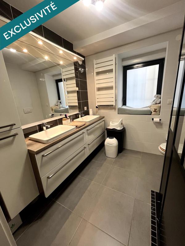 Appartement - 81 m² - 3 pièces