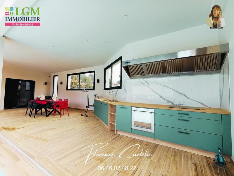 Maison - 167 m² - 5 pièces