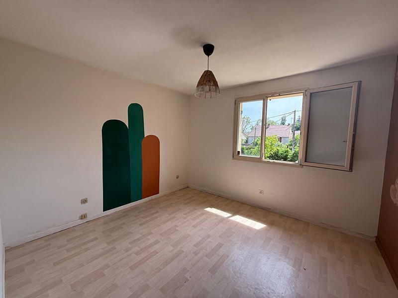 Maison - 121 m² - 5 pièces