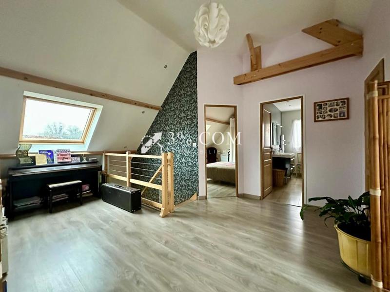 Pavillon - 154 m² - 6 pièces