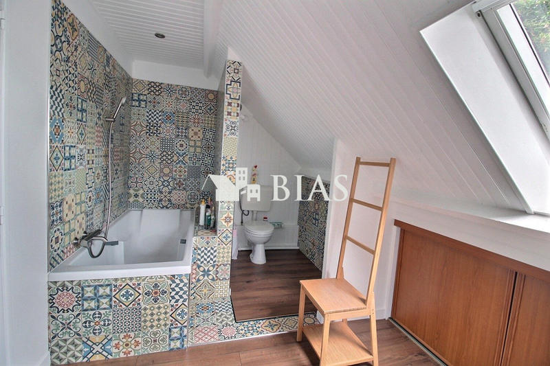 Maison - 138 m² - 6 pièces