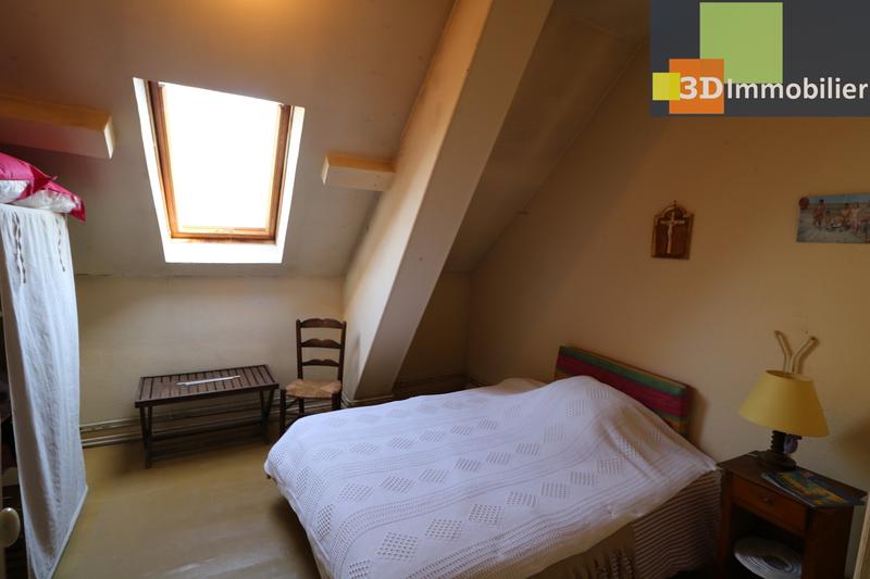 Maison - 233 m² - 8 pièces