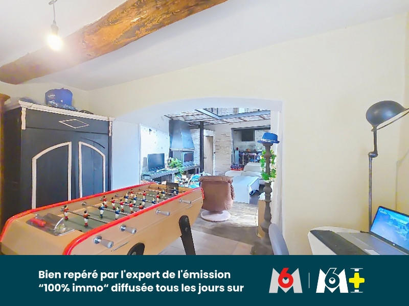 Maison - 243 m² - 7 pièces