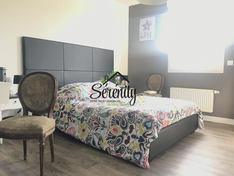 Maison - 90 m² - 5 pièces