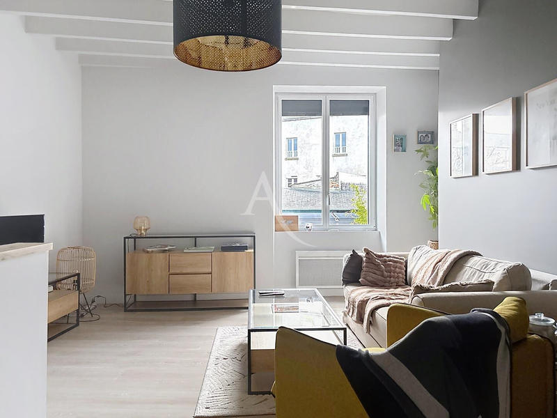 Maison - 152 m² - 6 pièces