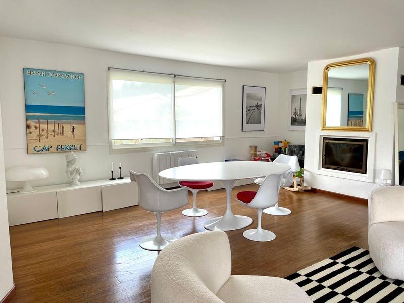 Maison - 187 m² - 6 pièces