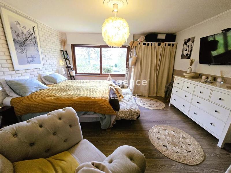 Maison - 165 m² - 7 pièces