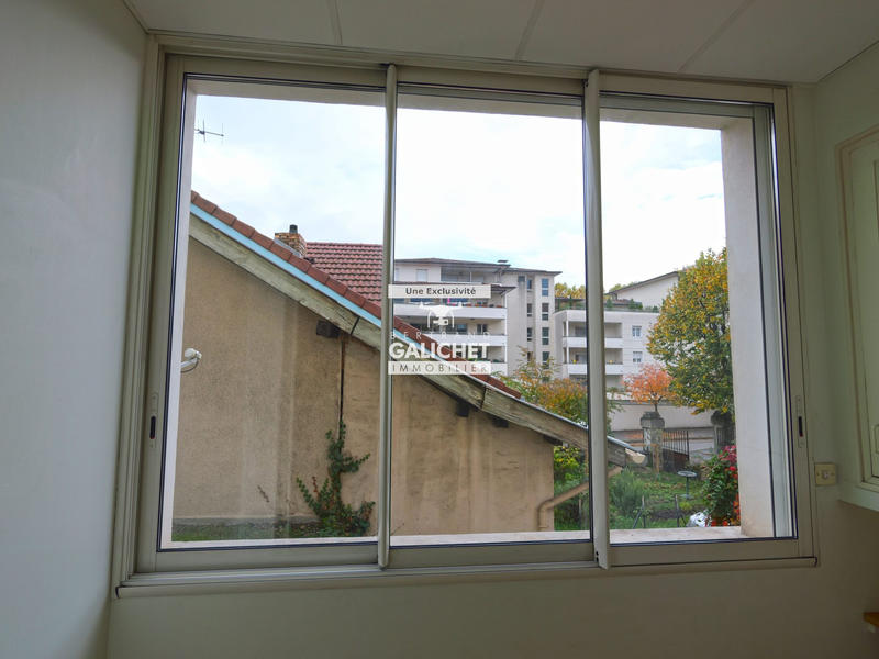 Appartement - 81 m² - 4 pièces