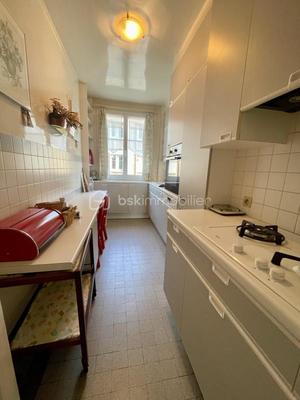 Appartement - 113 m² - 6 pièces