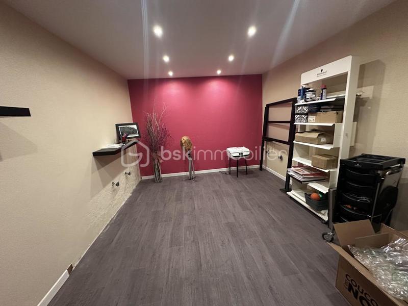 Beauté / Bien-être - 42 m²