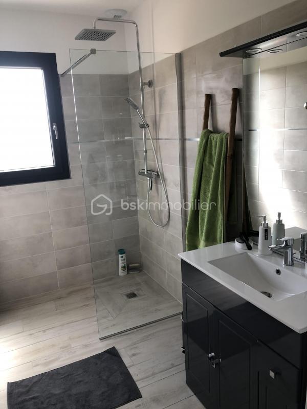 Villa - 455 m² - 28 pièces