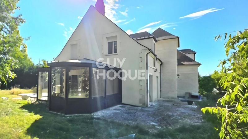 Maison traditionnelle - 216 m² - 7 pièces