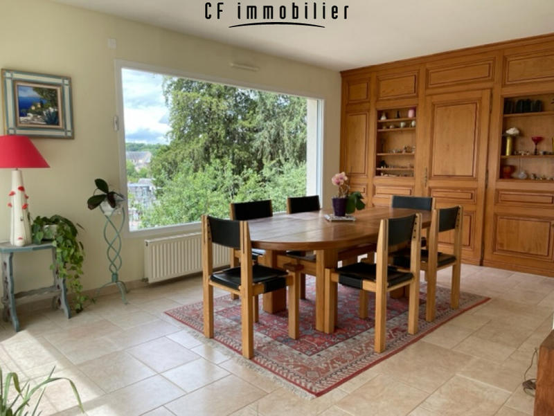 Maison - 143 m² - 5 pièces