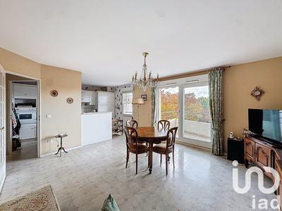 Appartement - 80 m² - 4 pièces