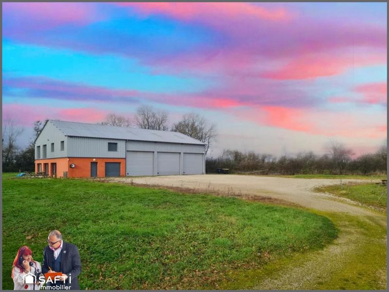 Local commercial - 469 m² - 6 pièces