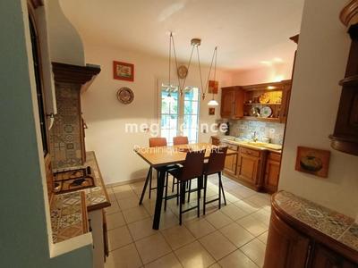 Pavillon - 144 m² - 7 pièces