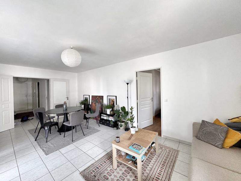 Appartement - 92 m² - 4 pièces