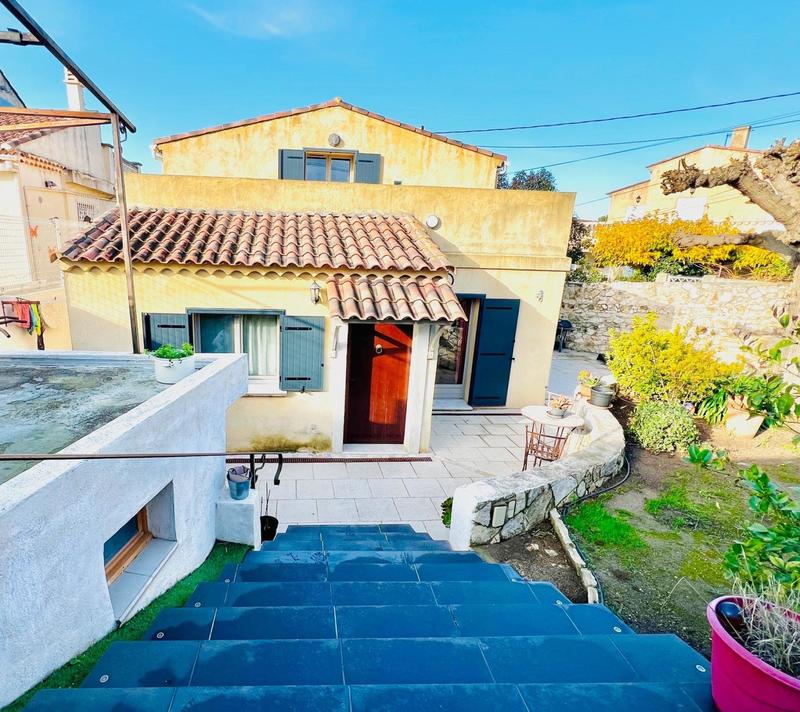 Maison - 112 m² - 4 pièces