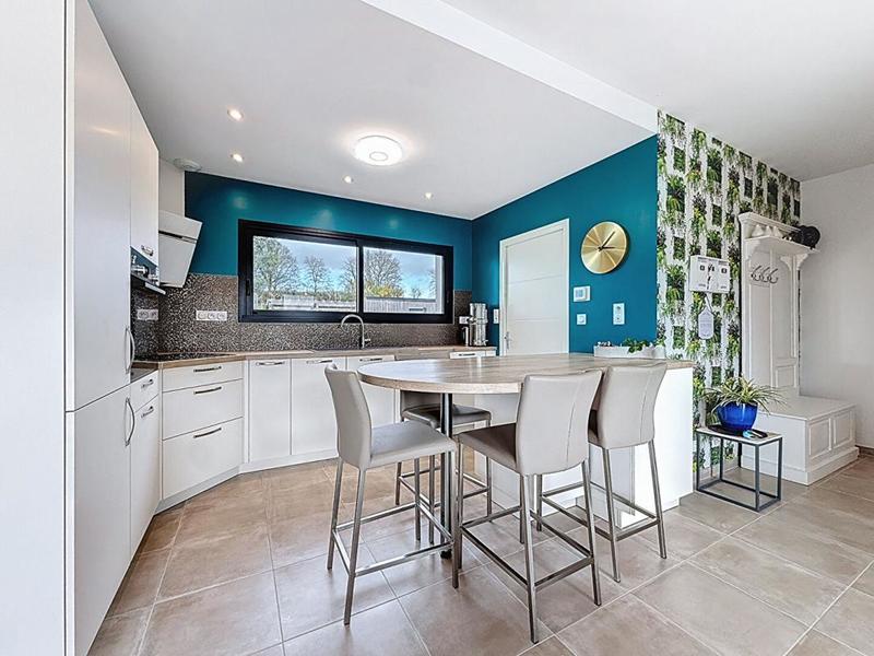 Maison - 140 m² - 6 pièces