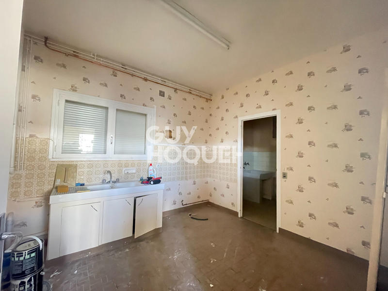 Local d'activités - 101 m²