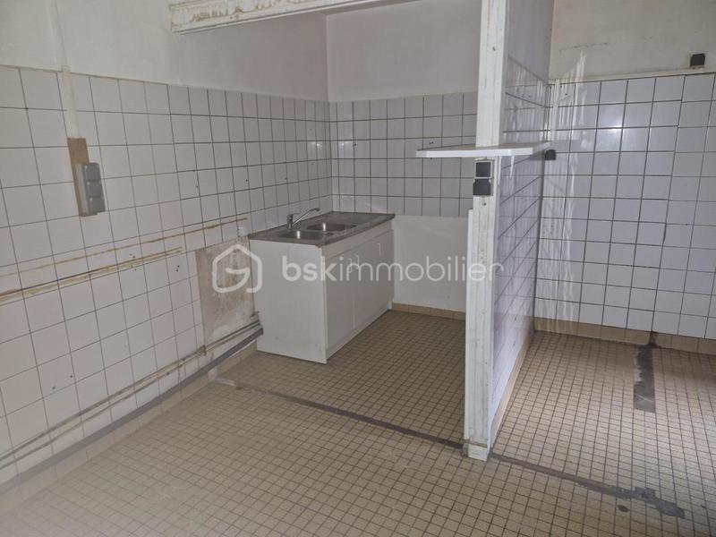 Immeuble - 196 m² - 5 pièces