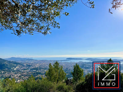 Villa - 285 m² - 8 pièces