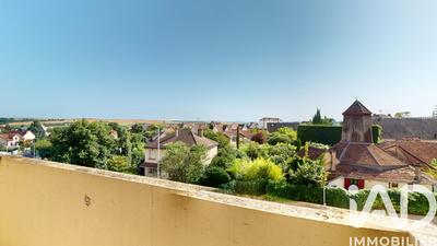 Appartement - 72 m² - 3 pièces