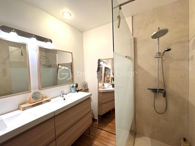 Appartement - 127 m² - 5 pièces