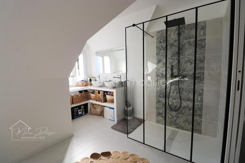 Maison - 104 m² - 5 pièces