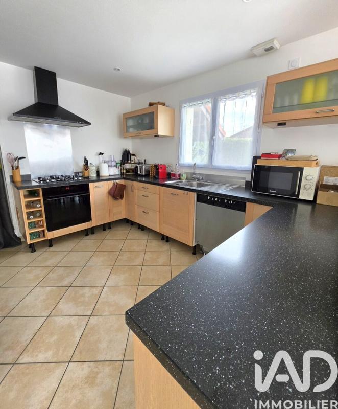 Maison - 102 m² - 5 pièces