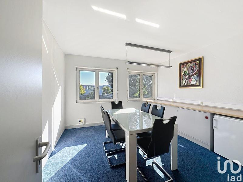 Bureau - 137 m²