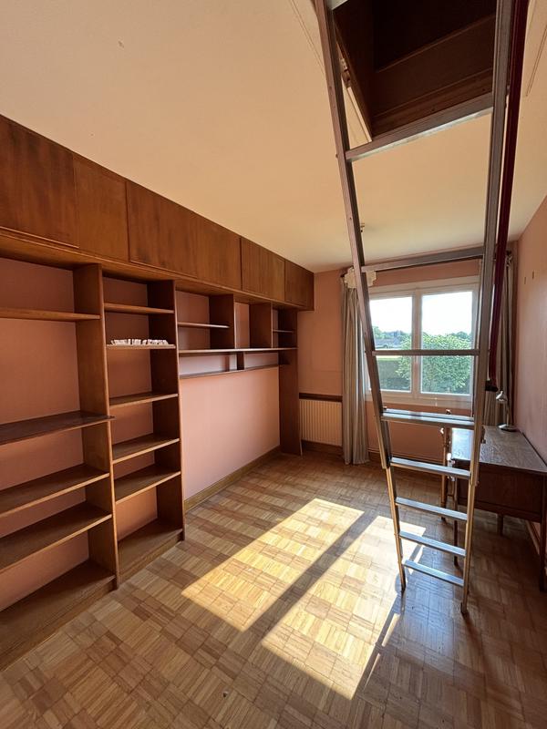 Maison - 83 m² - 4 pièces