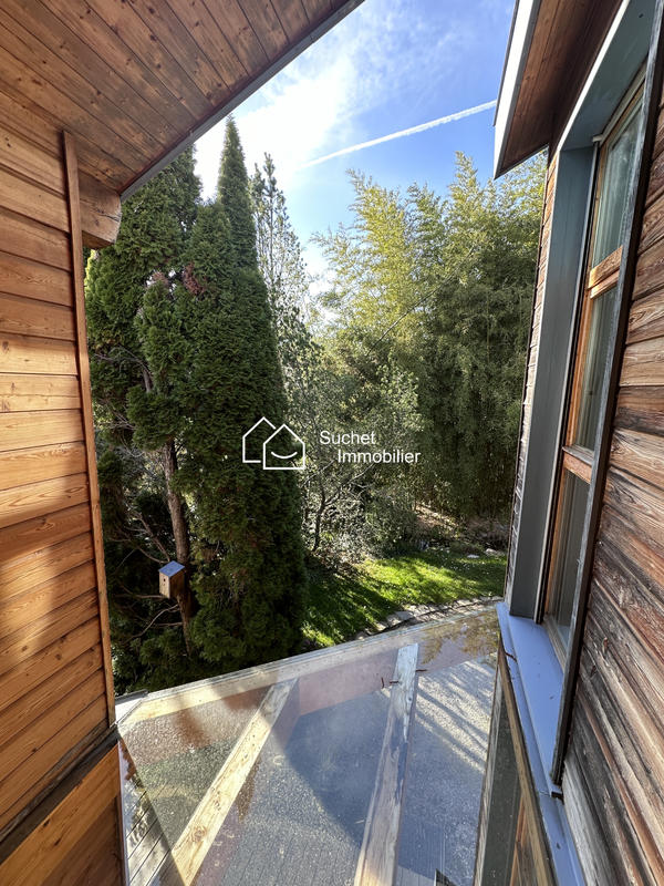 Maison - 200 m² - 9 pièces
