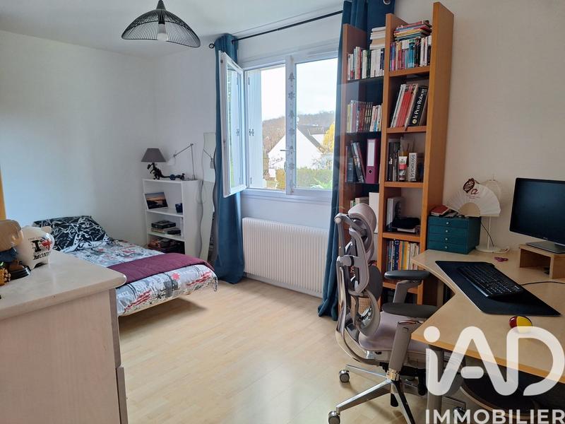 Appartement - 99 m² - 4 pièces