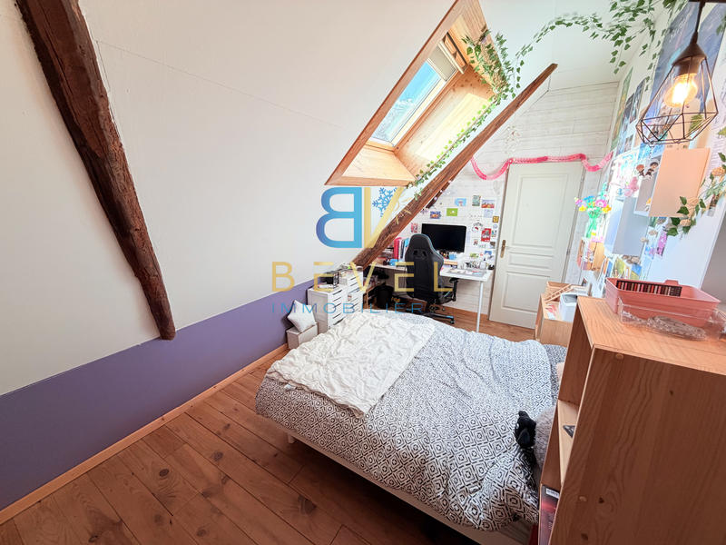 Châlet - 193 m² - 8 pièces