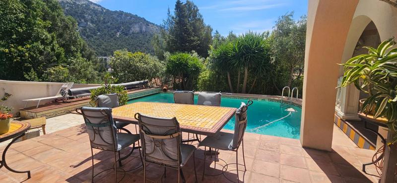 Maison - 145 m² - 5 pièces