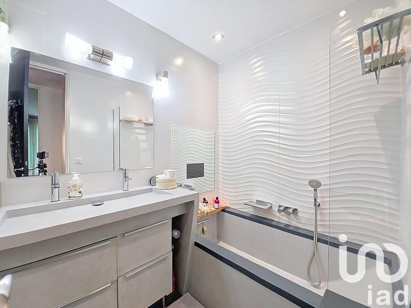 Appartement - 103 m² - 4 pièces