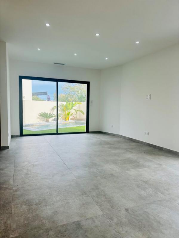 Maison - 103 m² - 6 pièces